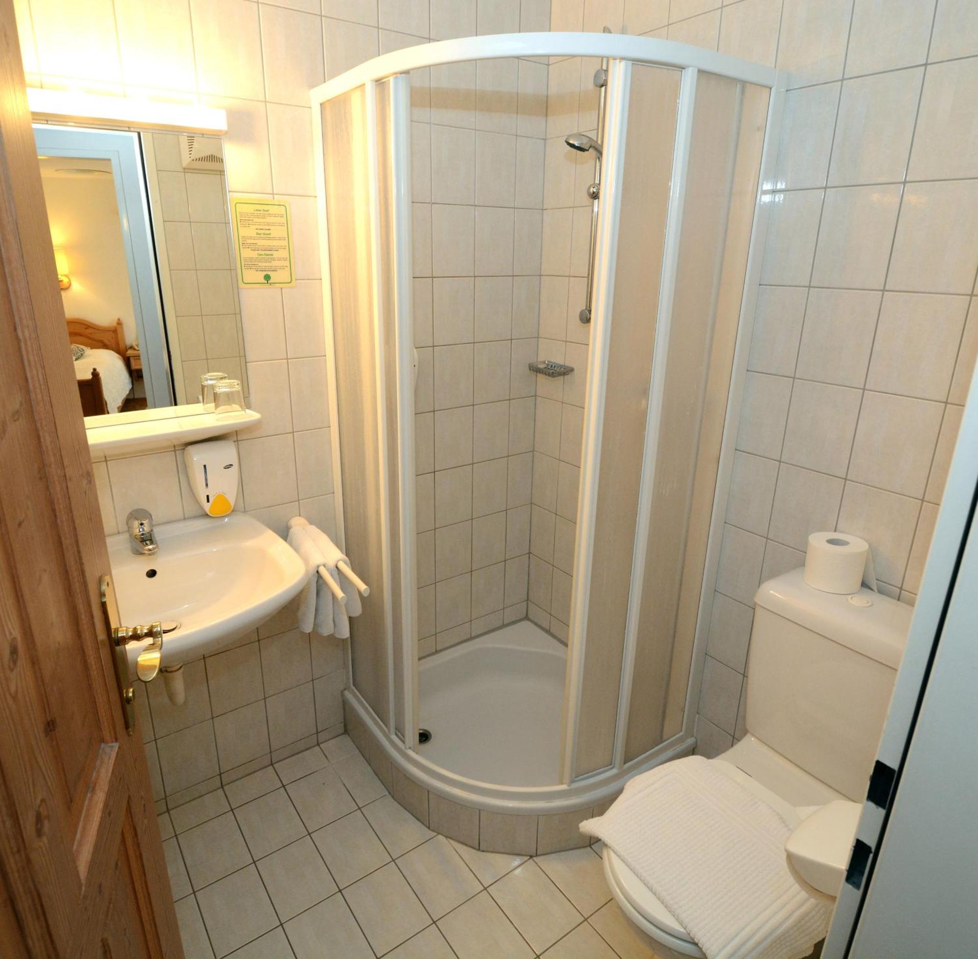 Hotel & Restaurant Braunstein - Pauli'S Stuben พูร์บาค อัม นอยซีดเลอร์เซ ห้อง รูปภาพ