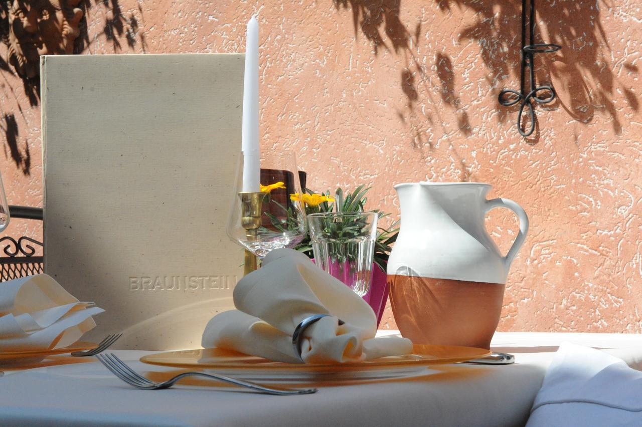 Hotel & Restaurant Braunstein - Pauli'S Stuben พูร์บาค อัม นอยซีดเลอร์เซ ภายนอก รูปภาพ